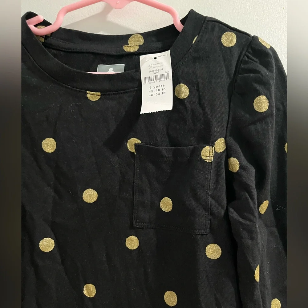 Gap Girls' Black Long Sleeve Tee with Gold Polka Dots, size 6, new!